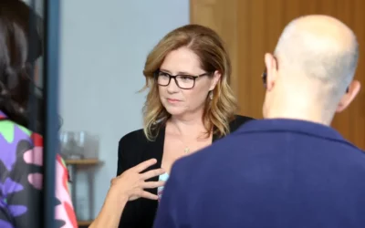 Jenna Fischer, Star Of “The Office,” Talks About Her Battle With Breast Cancer